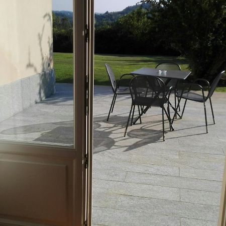 Relais 23 Hotel & Ristorante Castelnuovo Belbo Bagian luar foto