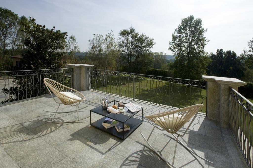 Relais 23 Hotel & Ristorante Castelnuovo Belbo Bagian luar foto